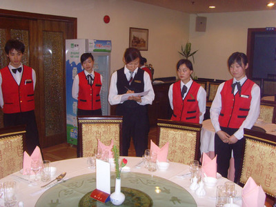 &ldquo;愛(ài)崗敬業(yè),優(yōu)質(zhì)服務(wù)&rdquo;主題活動(dòng)在后勤